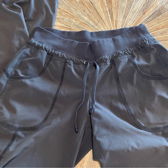 Athleta women’s casual athletic pants size 2 gray drawstring waist joggers track - Picture 4 of 6